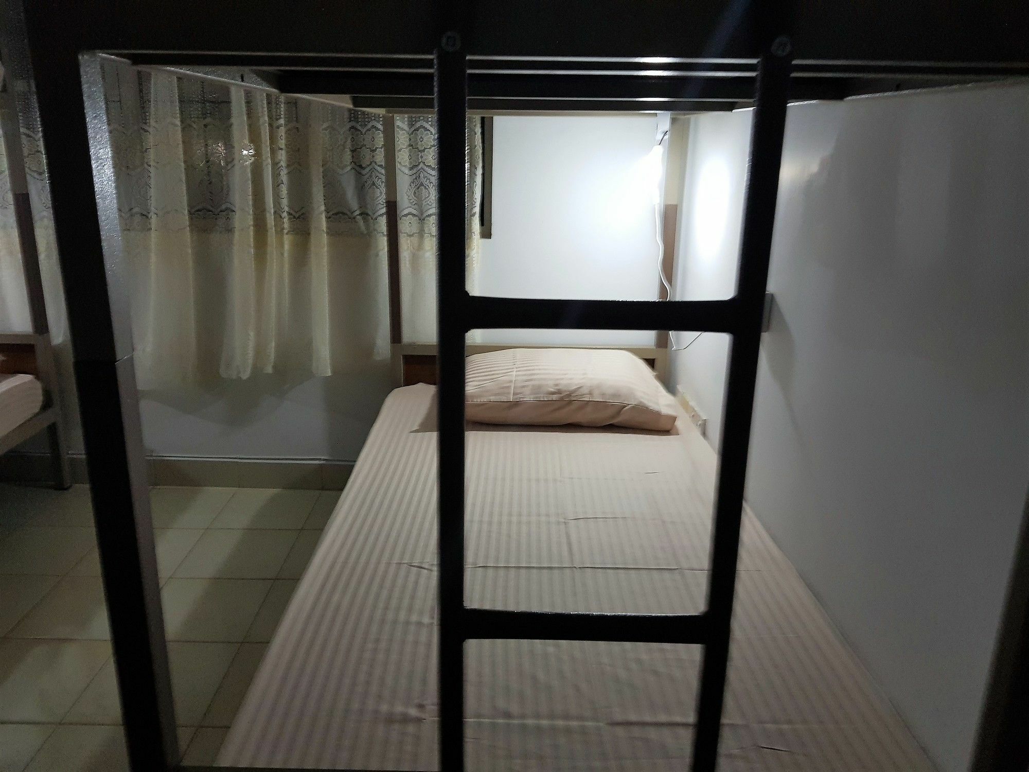 Yoyo Airport Hostel Negombo Exteriör bild